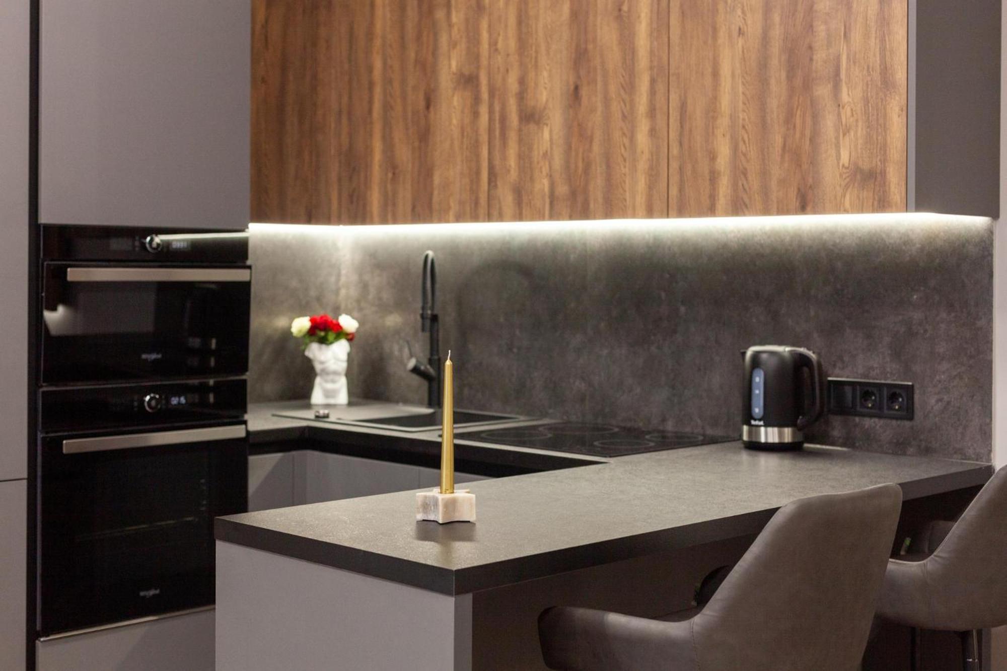Royal Vip Jacuzzi Apart Lviv Exteriör bild